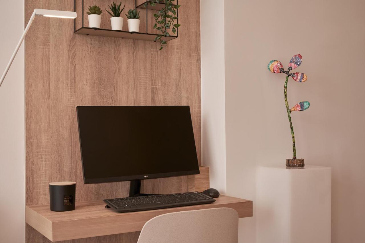 Charitos Heights Boutique Apt Ii, Kolonaki Athens Ngoại thất bức ảnh