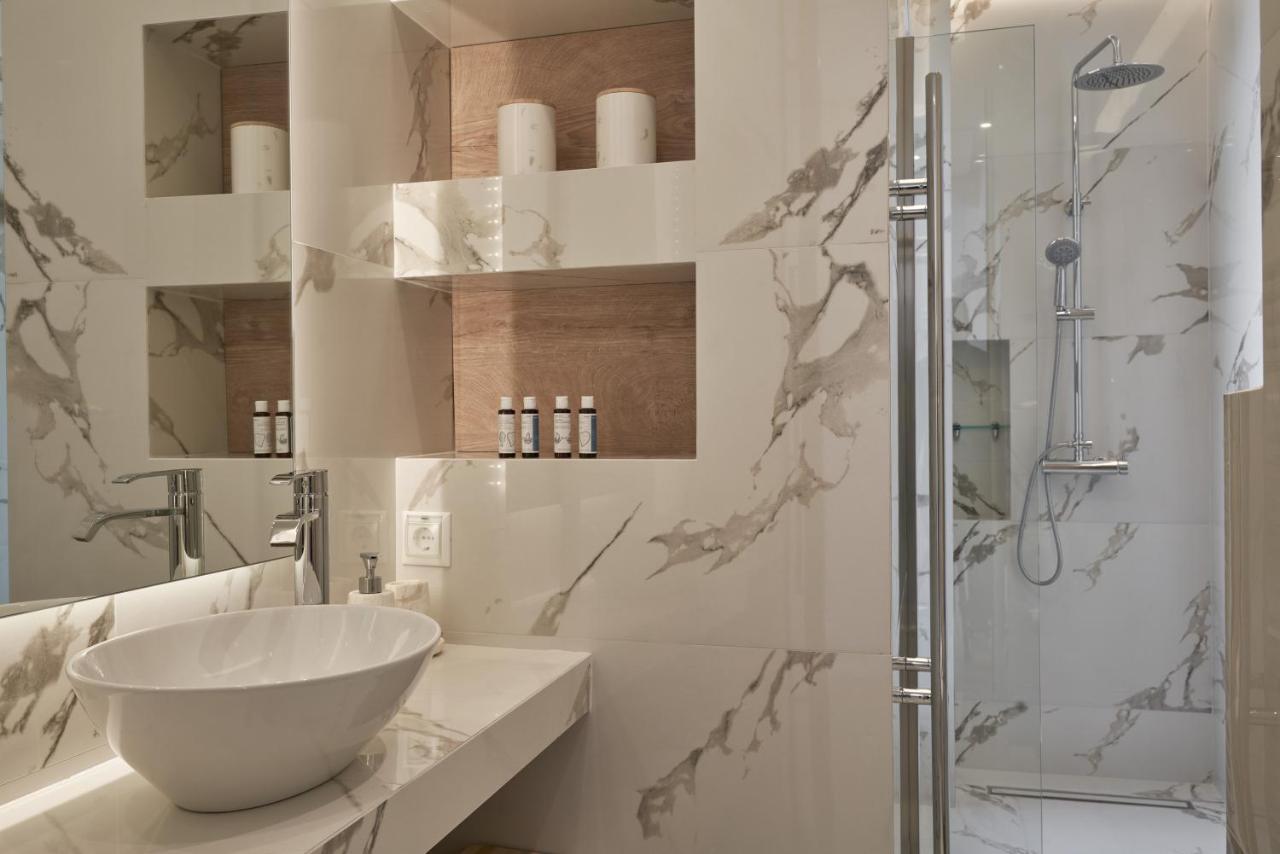Charitos Heights Boutique Apt Ii, Kolonaki Athens Ngoại thất bức ảnh